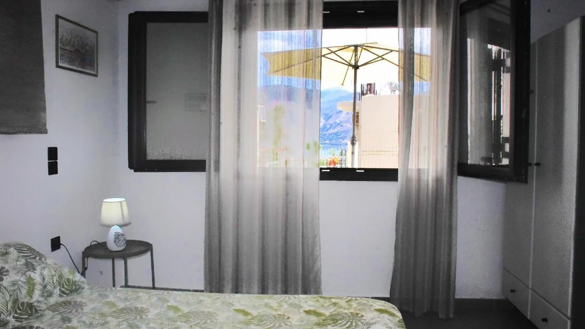 Casa Luminosa Guesthouse Lixouri Apartmán